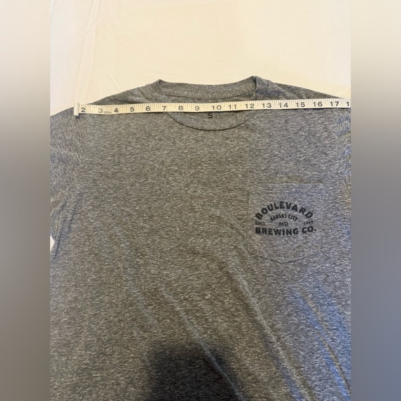 Boulevard Brewing Co. Heather Grey Pocket Tee – S | PalmerCash | NWOT - Picture 4 of 8